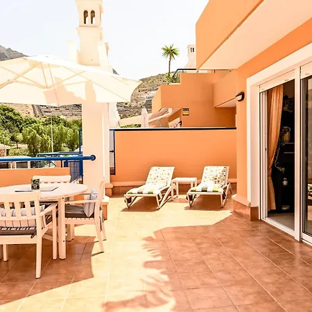 Cozy 2 Bedroom In Appartamento *